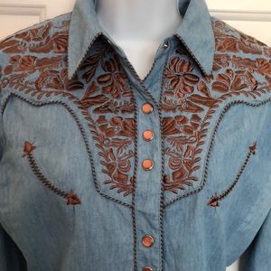 Scully Embroidered Rodeo Blouse